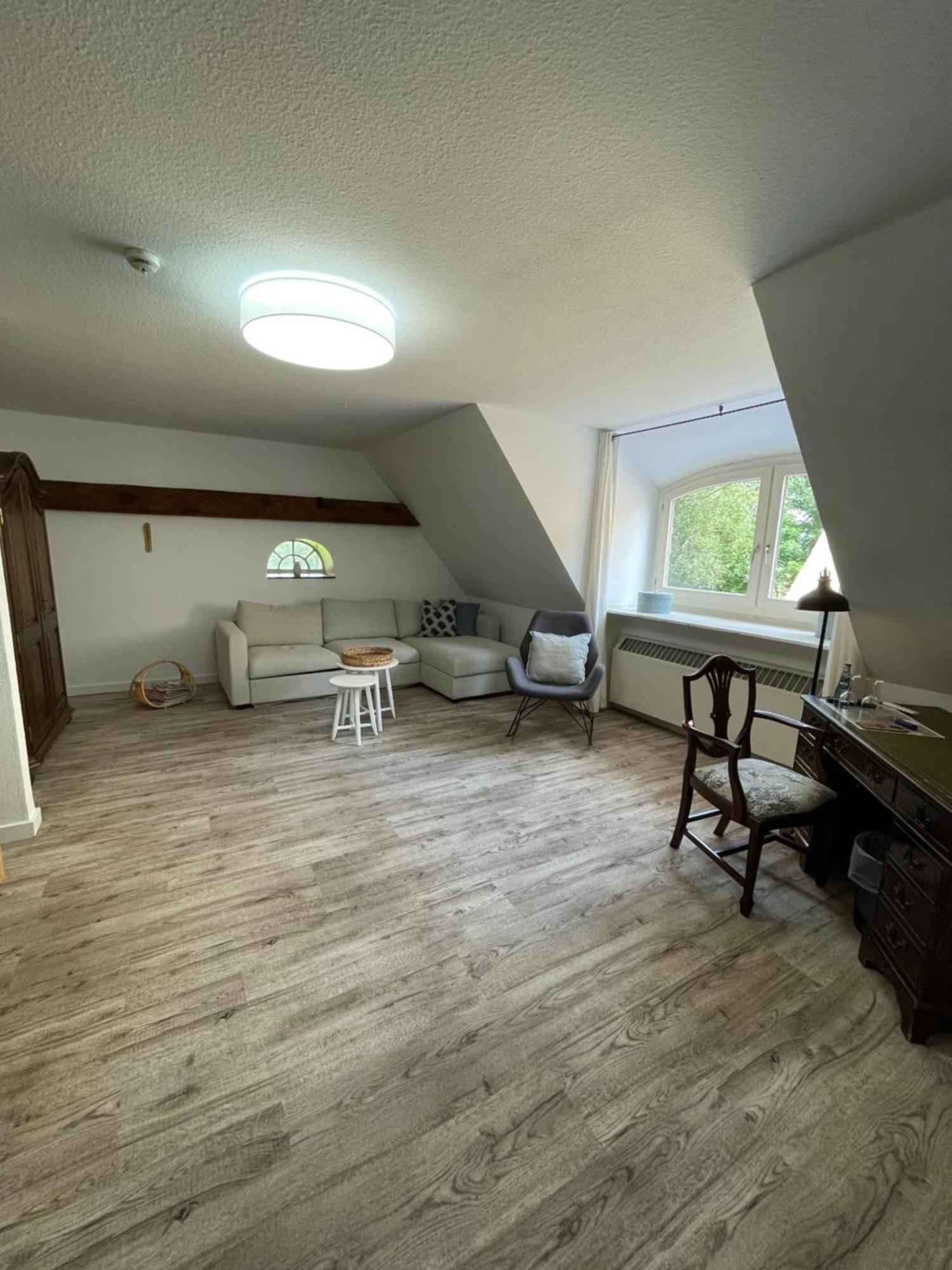 Hotel Gut Schoeneworth Freiburg  Buitenkant foto